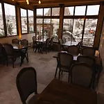 Hotel Memory Cave House *