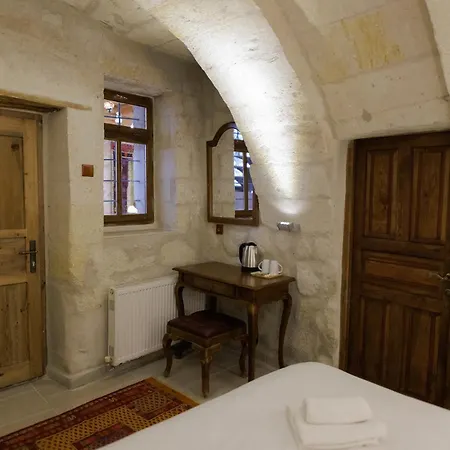 Memory Cave House Отель Гореме