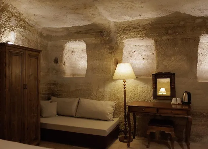 Hotel Memory Cave House